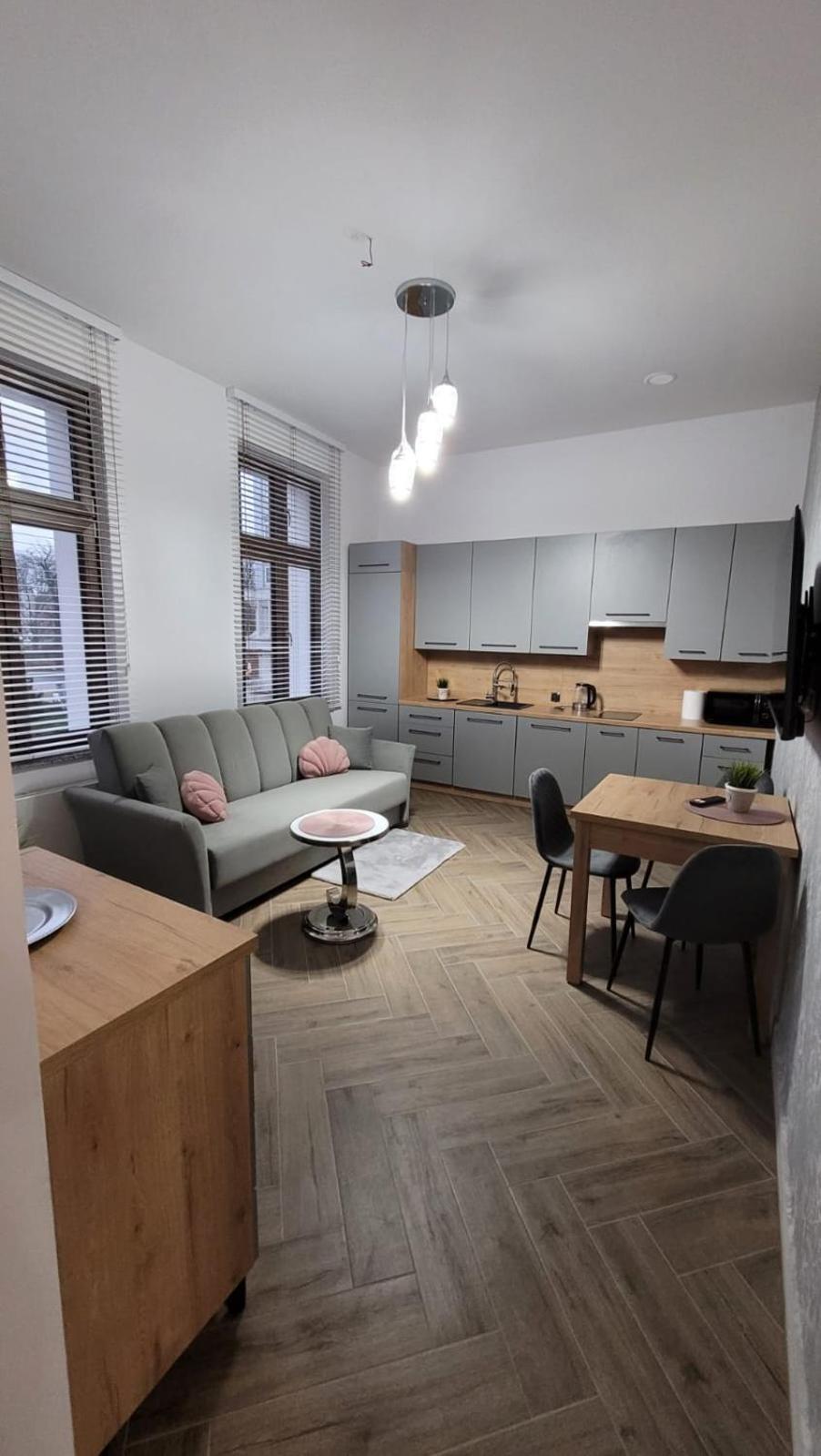 Apartament Jaracza 28/10 Słupsk Extérieur photo